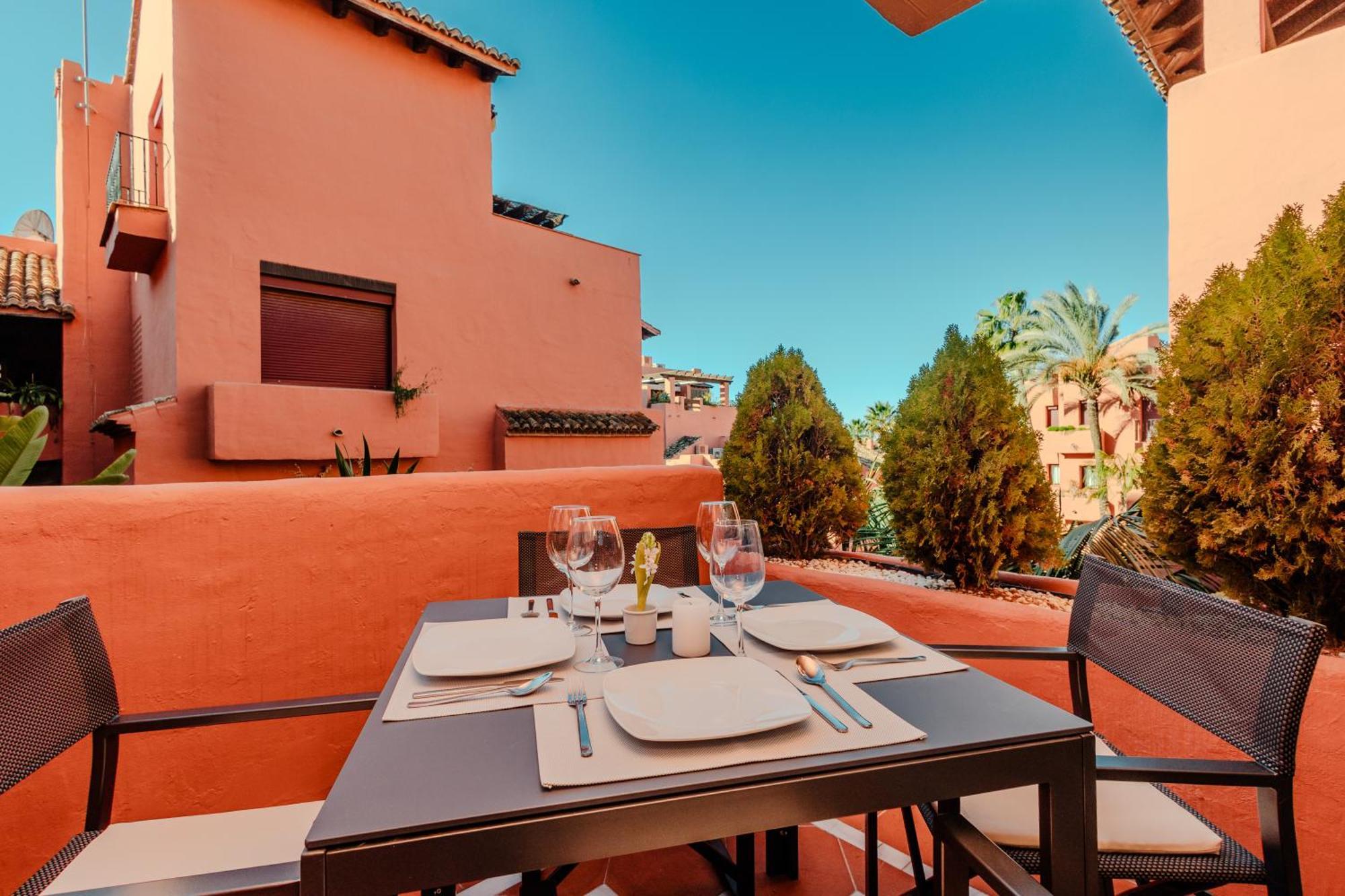Dream Experience In Elviria: Luxury Property Close To Beaches, Restaurants And Golf Courses Appartement