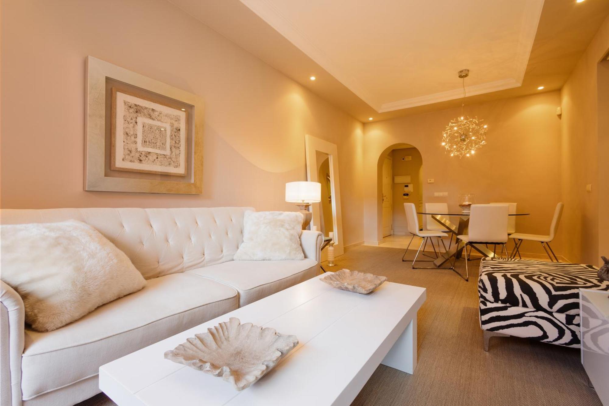Dream Experience In Elviria: Luxury Property Close To Beaches, Restaurants And Golf Courses Appartement