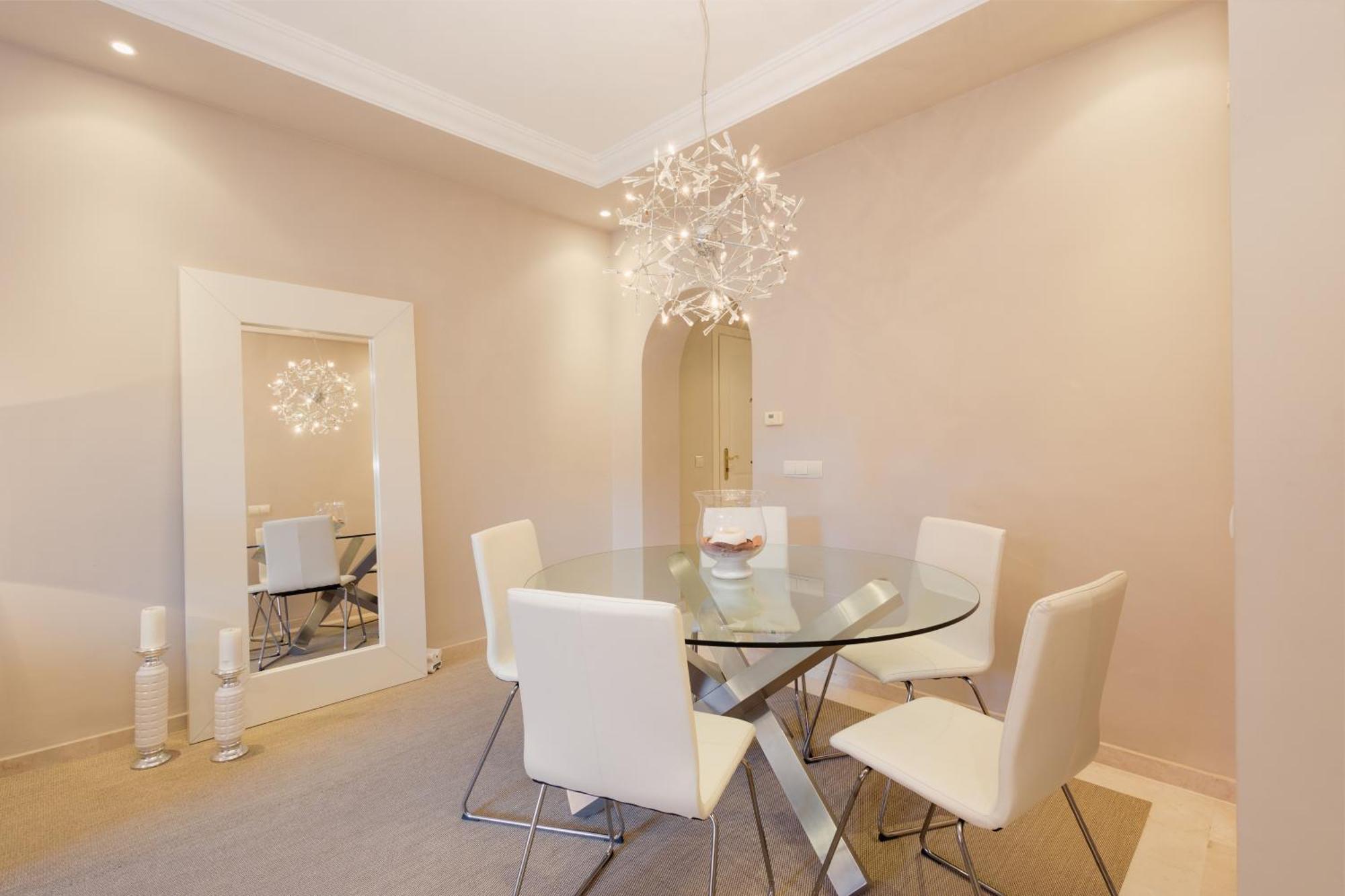 Appartement Dream Experience In Elviria: Luxury Property Close To Beaches, Restaurants And Golf Courses *