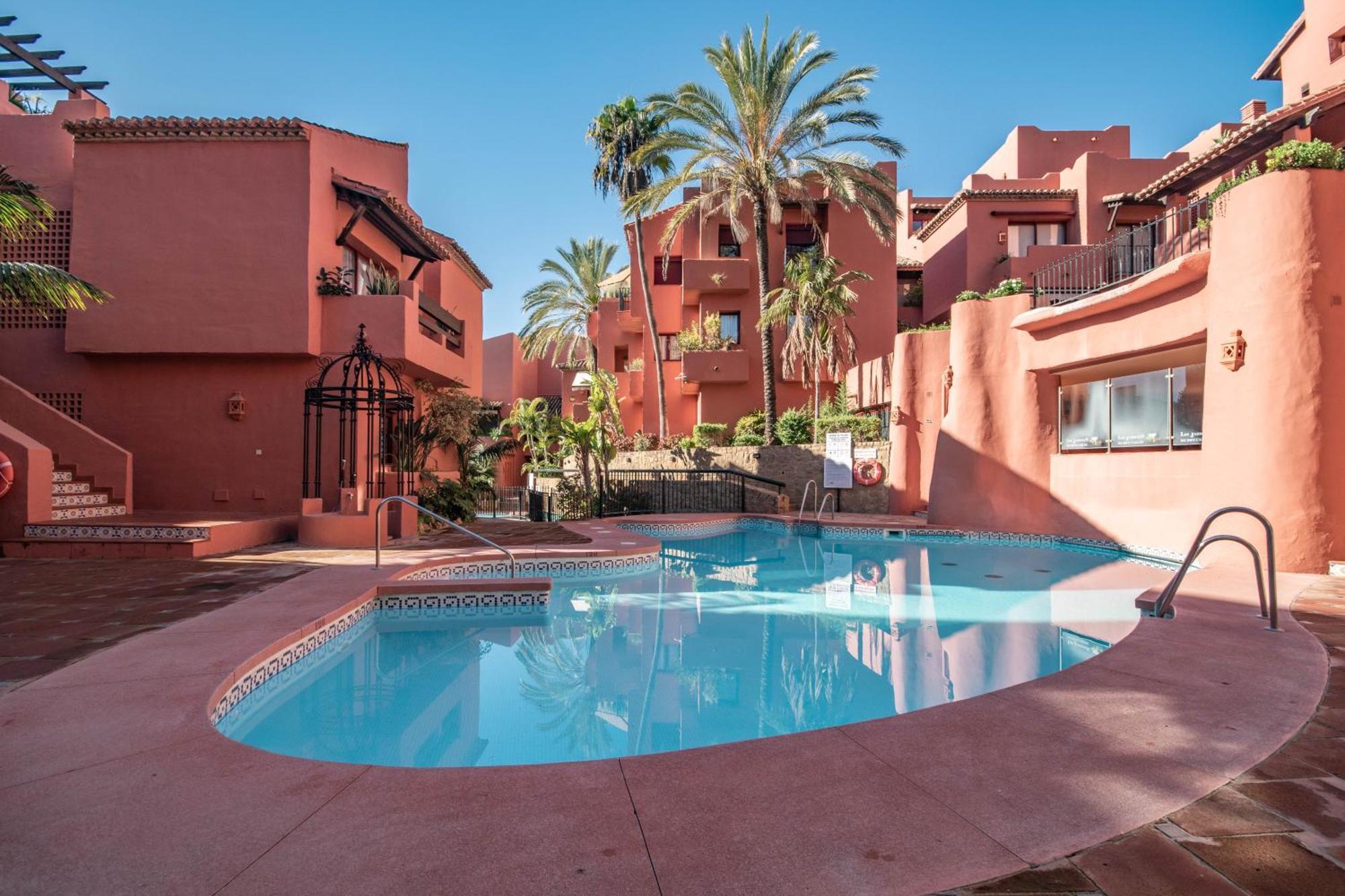 Dream Experience In Elviria: Luxury Property Close To Beaches, Restaurants And Golf Courses Appartement Marbella
